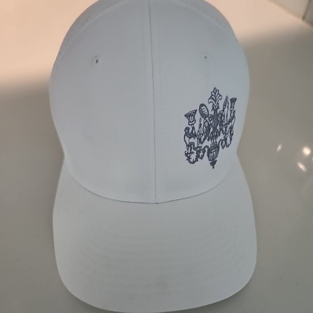 Beverly Hills White Flex Cap Lg/XL Lightly Used